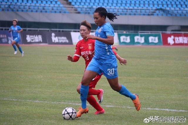 加拿大公开赛科利走出车祸阴影夺取首胜 李昊桐T60